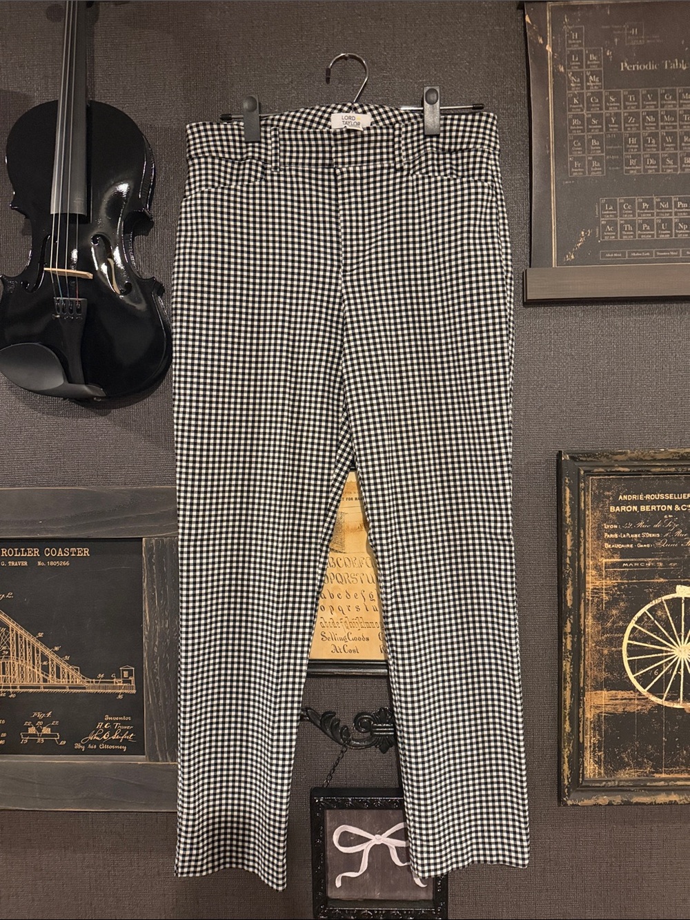 Lord & Taylor Black & White Gingham Cropped Pants
